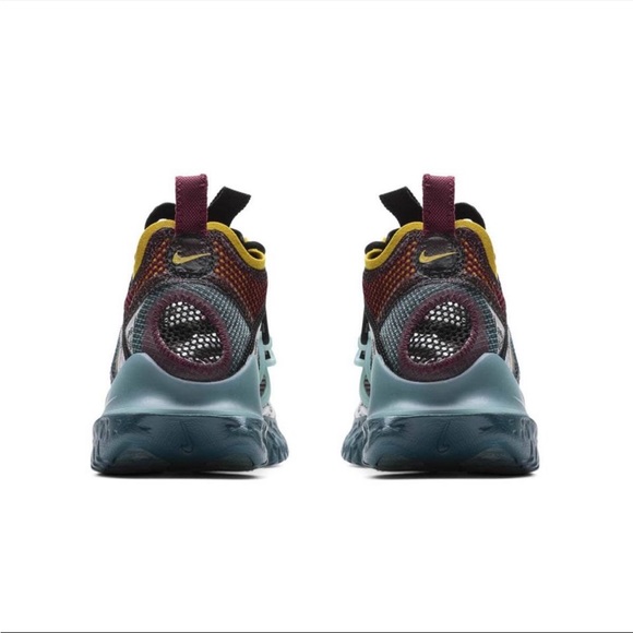 Nike Flow 2020 ISPAs - Picture 3 of 5